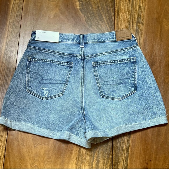 AEO Mom Denim Short - Picture 2 of 4